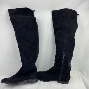 Black velvet Boots